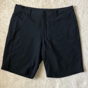 The North Face Hybrid Shorts - Size 34